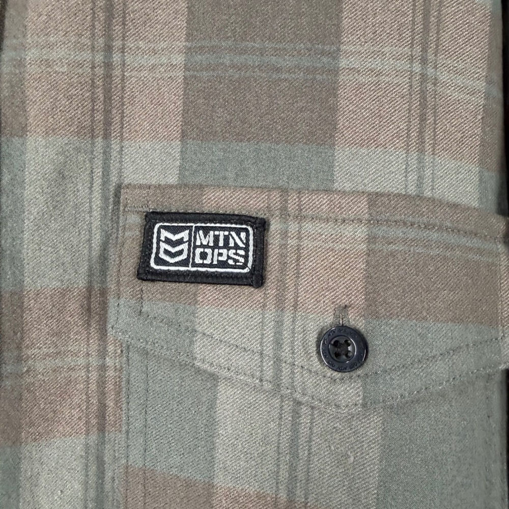 MTN OPS Mens Pinyon Tri Blend Premium Flannel Shirt Sz L Sage Plaid Long Sleeve - Picture 5 of 16